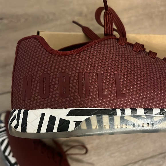 NOBULL trainer. Size 6 - Picture 5 of 5